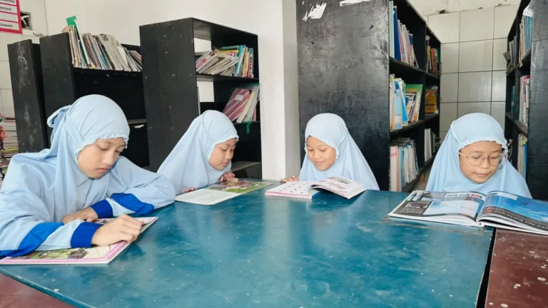 Di Setiap Sudut Sekolah, Tumbuh Cerita dan Pengetahuan